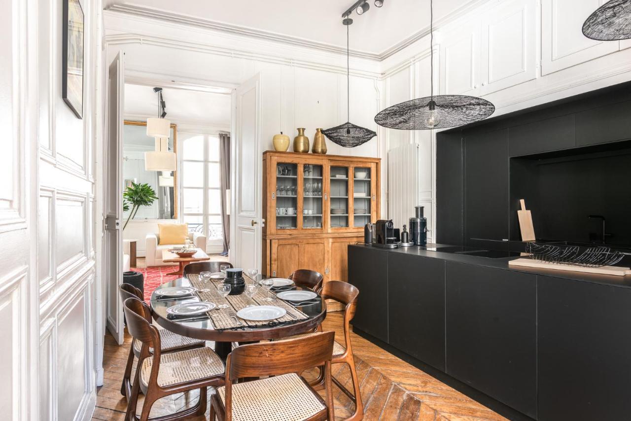 Apartamento Outstanding Parisian Flat In Heart Of Paris Center Exterior foto