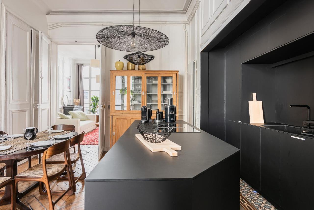 Apartamento Outstanding Parisian Flat In Heart Of Paris Center Exterior foto